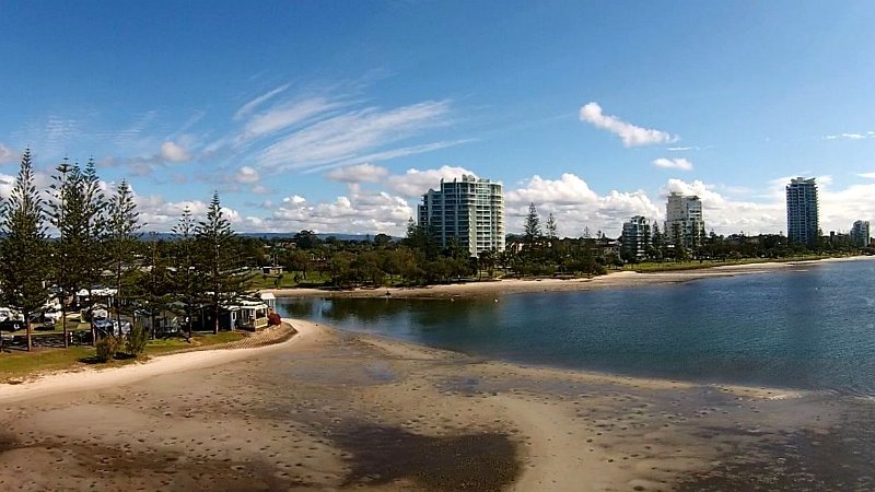 Loders11.jpg - Drone view of the caravan park and the Broadwater.