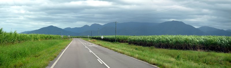 16LucindaPan07.JPG - Drive from Lucinda to Cardwell
