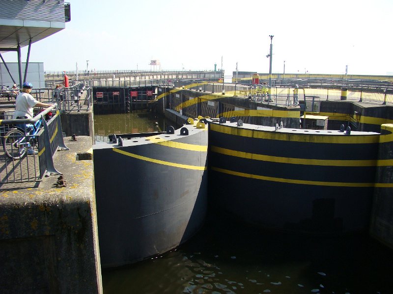 DSC02210.JPG - Cardiff Harbour Locks